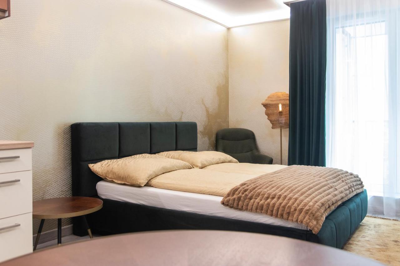 Grand Suites Central Budapest Exterior foto