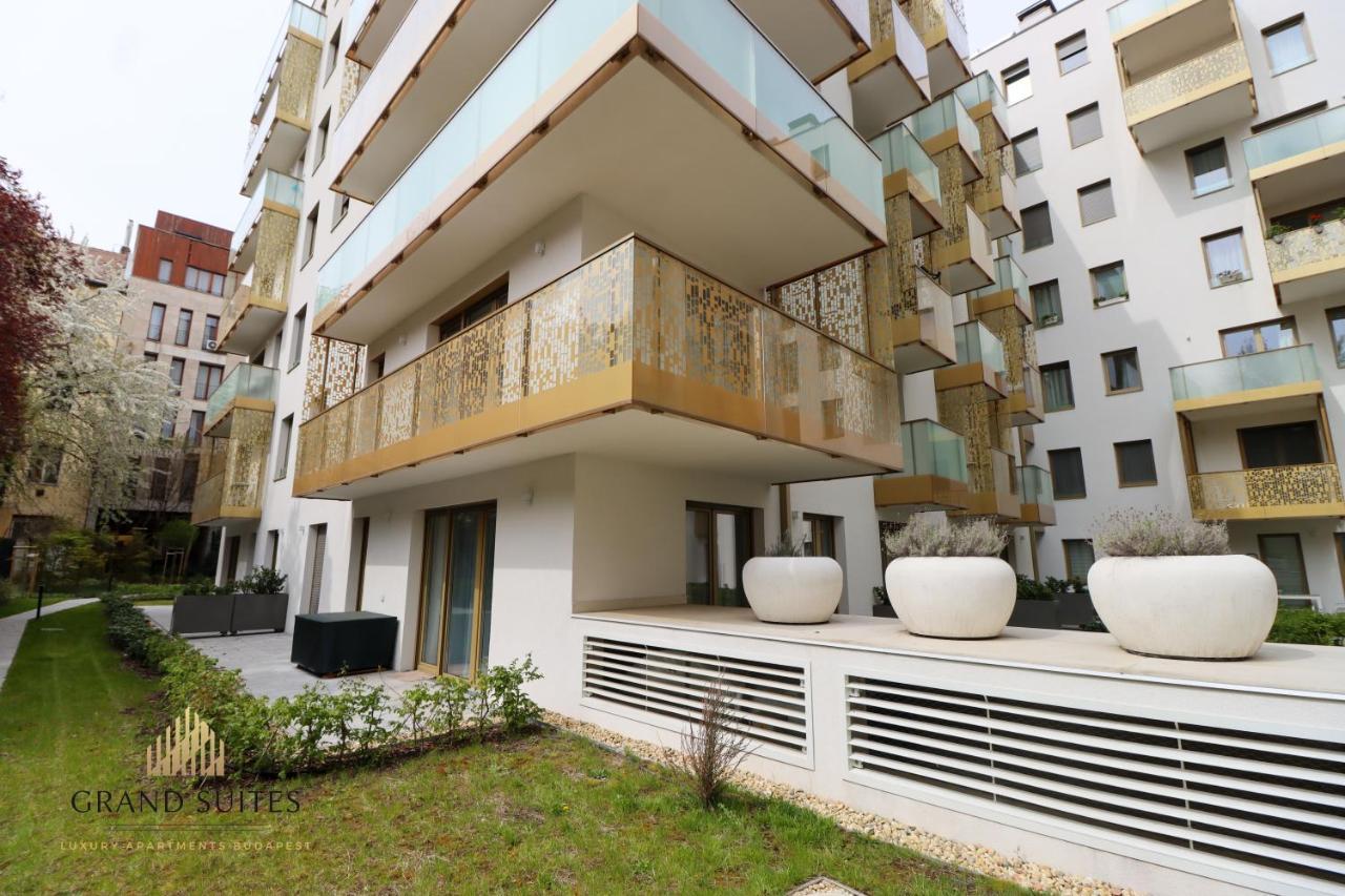 Grand Suites Central Budapest Exterior foto
