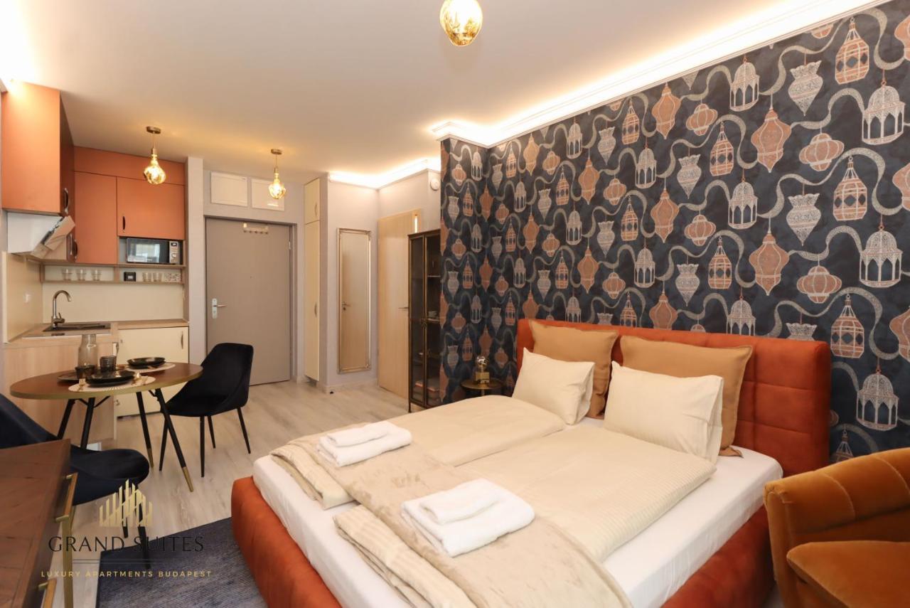 Grand Suites Central Budapest Exterior foto